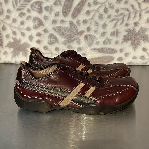 STEVE MADDEN Stryker Leather Lace Up Flat Sneaker Shoes Sz 10.5 - Picture 1 of 10